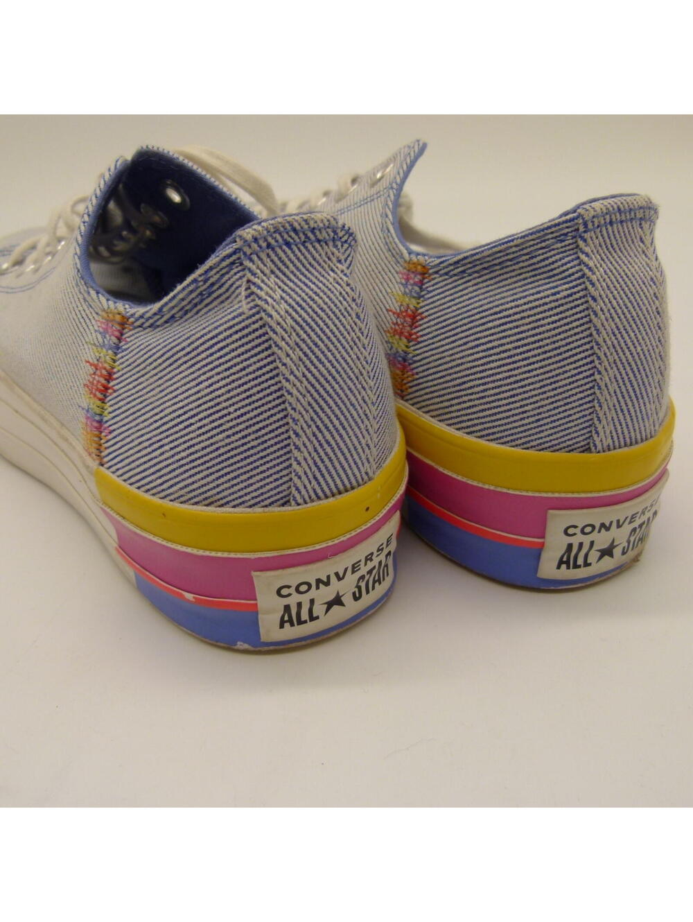 Converse Chuck Taylor All Star Lift Rainbow Ox Sneakers Women’s Size 10 EUC